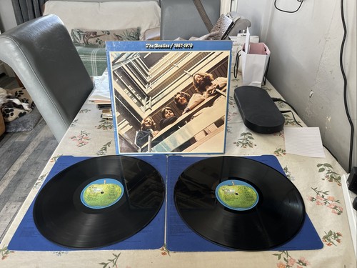 Beatles blue 1967 1970 - beatles,